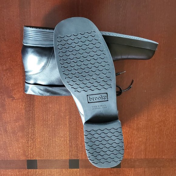 Brooke Black Leather Boot - Picture 5 of 5